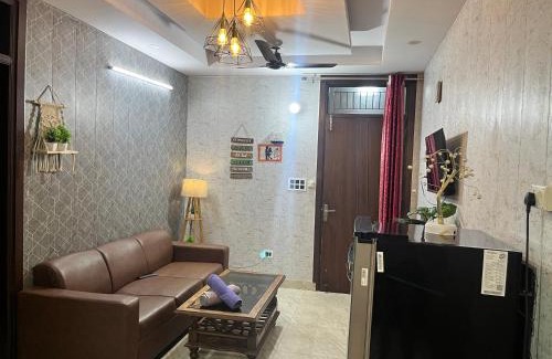 South West Apartment | Cozy Flats Bnb 2 BHK Flat,Near Airport Delhi 303