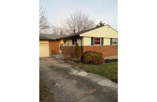 Westwood House | 🌟Cozy Four Bedroom Home Away From Home
