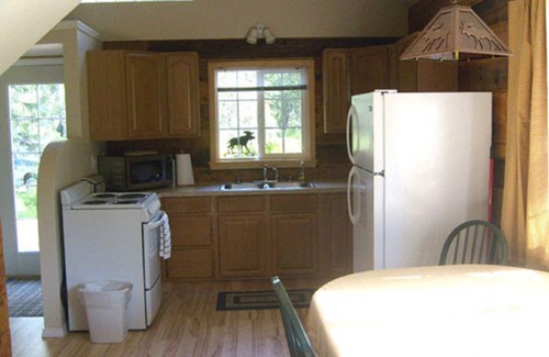 Talkeetna Cabin | Cozy, fully furnished cabin on five wooded acres 2.5 miles from Talkeetna
