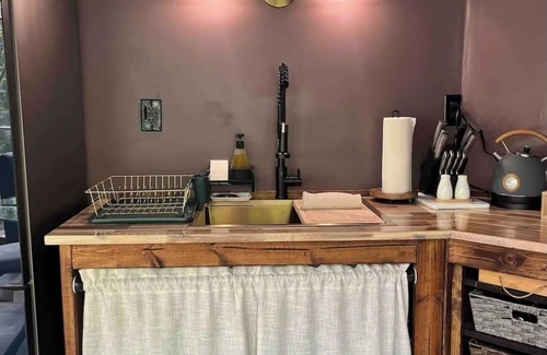 Tannersville Cottage | Cozy geosdesic dome near The Channels hiking trail