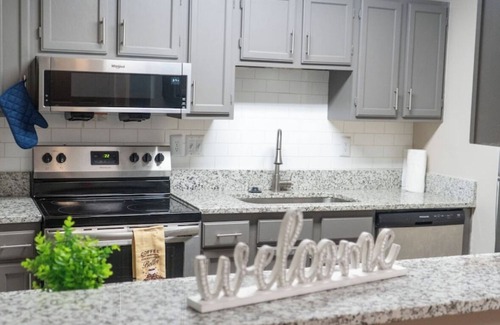 Huntsville Apartment | Cozy Get Away