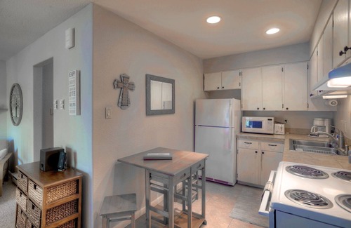 Purgatory Condo | Cozy Getaway (#103) | Resort Access, Full Kitchen, Walk to Lift, Ground Level