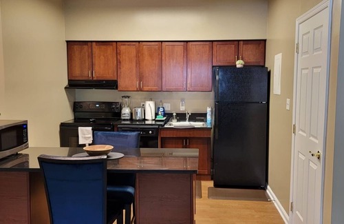 Rockville Apartment | Cozy Getaway: DMV Bliss