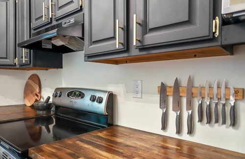 The Woods House | Cozy getaway in the woods of Hedgesville, WV. Pet friendly!