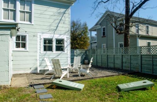 Gordonsville House | Cozy Gordonsville Cottage on Main Street
