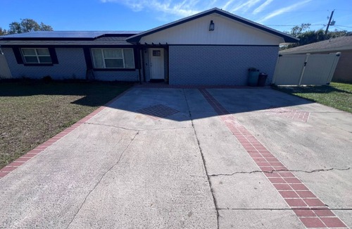 Cypress Gardens Apartment | Cozy Grand Room 1-bedroom apartment with WiFi, AC in charming Winter Haven