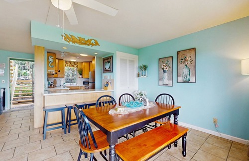 Keauhou Condo | Cozy ground-floor condo with heated outdoor pool, private lanai, close to shops