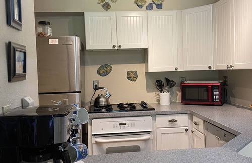 Kihei Condo | Cozy Ground Floor Condo at Kihei Akahi C-108