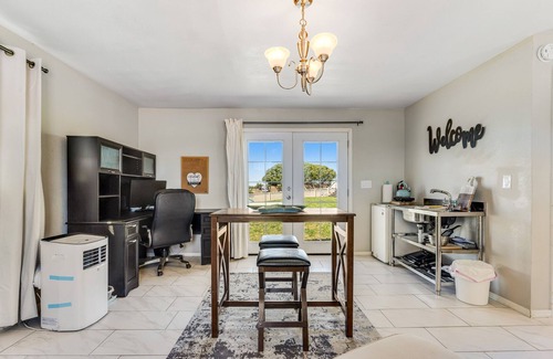 Prescott Valley Apartment | Cozy guest house with AC, WiFi, shared yard, playground, & amazing views