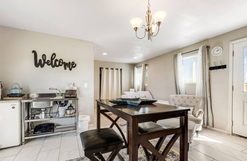 Prescott Valley Apartment | Cozy guest house with AC, WiFi, shared yard, playground, & amazing views
