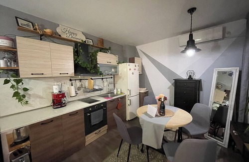 Vitosha District Apartment | Cozy Happy Dreamers place