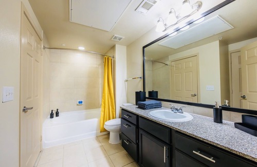 Katy Apartment | Cozy Harbor Hideaway! - at Typhoon Water Park