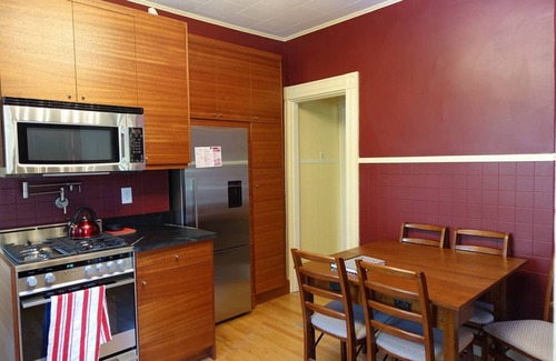 Neighborhood Nine House | Cozy Harvard/MIT Victorian
