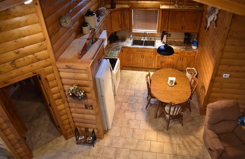 Crivitz Cabin | Cozy High Falls Cabin