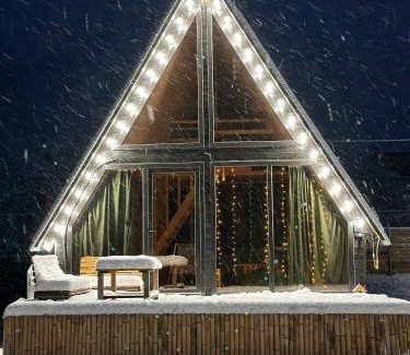 Likani Ski Chalet | Cozy Hills
