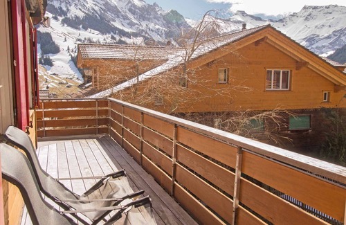 Adelboden Apartment | Cozy holiday apartment in the center of the village.