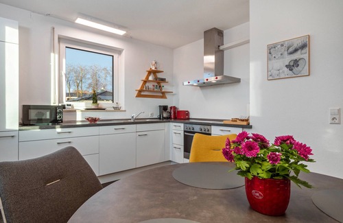 Lindau Apartment | Cozy Holiday Apartment Hotz near the Lindau Golf Club with Mountain View