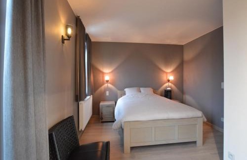 Aalter House | Cozy Holiday Home in Aalter near Lake