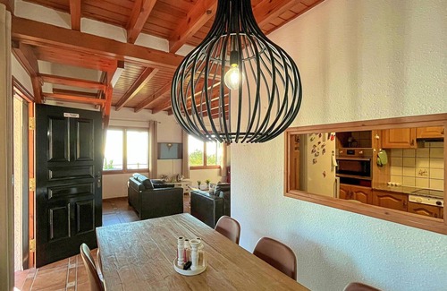 Sant Cebria de Vallalta House | Cozy home in Sant Cebrià de Vallalt