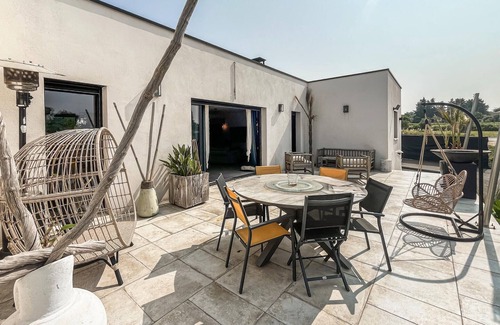 Saint-Cesaire-de-Gauzignan House | Cozy home in Saint-Césaire-de-Gauzi