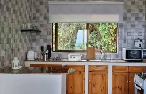 Mahe Island Apartment | Cozy home away from home