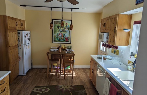 Old Town House | Cozy Home Centrally Located in LA's South Bay area