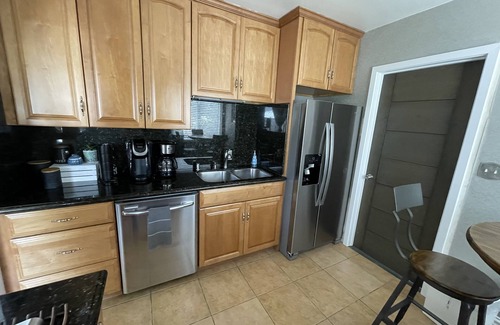 South Redondo House | Cozy Home Close to South Bay Beaches