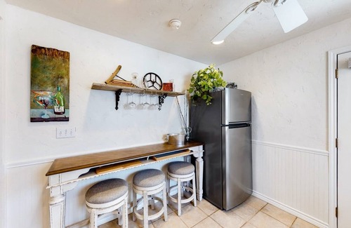 Fredericksburg House | Cozy Home Close to Main w/Hot Tub, Fire Pit & Spacious Yard!