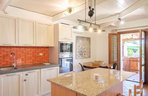Alghero House | Cozy home in Alghero with WiFi