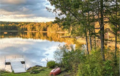 Asarum House | Cozy Home In Asarum With Lake View