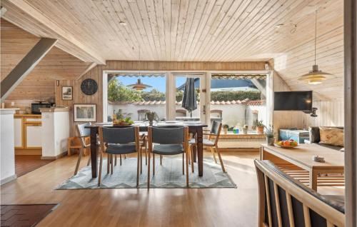 Skastrup Strand House | Cozy Home In Bogense With Wifi