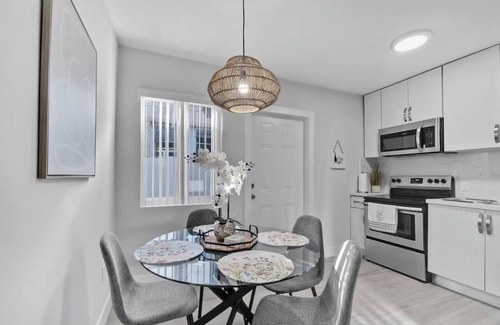 Crafts House | Cozy home In Coral Gables 1