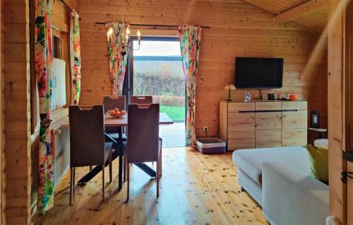 Diemelsee House | Cozy Home In Diemelsee With Wifi