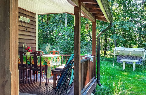 Gamleby House | Cozy home in Edsbruk with WiFi