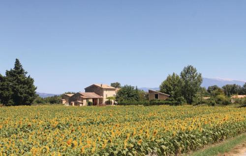 Pernes-les-Fontaines House | Cozy Home In Pernes Les Fontaines