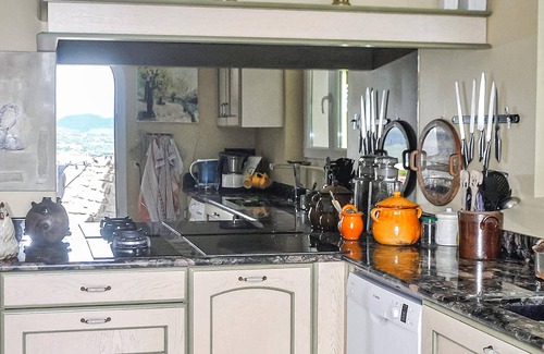 Vaison-la-Romaine House | Cozy home in Vaison La Romaine