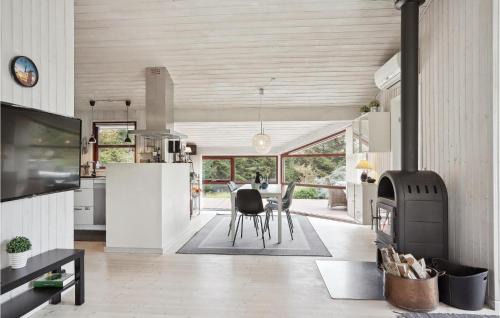Lonstrup House | Cozy Home In Hjørring With Wifi