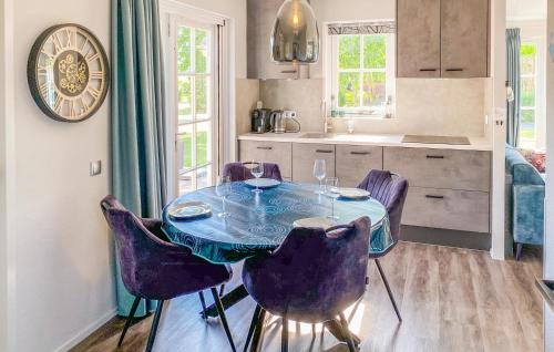 Hoge Hexel House | Cozy Home In Hoge Hexel With Sauna