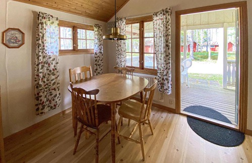 Unnaryd House | Cozy Home In Jälluntofta With Wifi