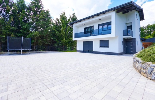 Karlovac House | Cozy home in Karlovac with sauna