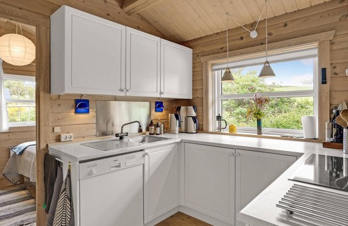Knebel House | Cozy home in Knebel with sauna