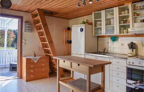 Kyrkhult House | Cozy Home In Kyrkhult With Wifi