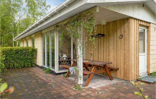 Læsø House | Cozy Home In Læsø With Wifi