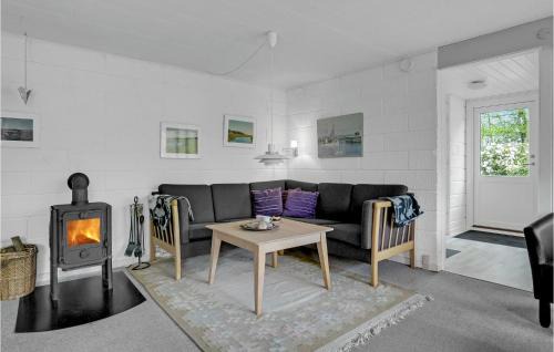 Læsø House | Cozy Home In Læsø With Wifi