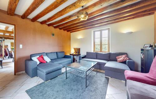 Bois-Anzeray House | Cozy Home In La Vieille Lyre With Wifi