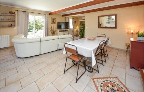 Mejannes-les-Ales House | Cozy Home In Méjannes-Lès-Alès