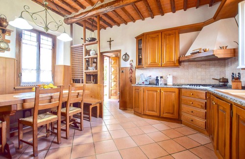 Pieve a Elici House | Cozy home in Massarosa with kitchen