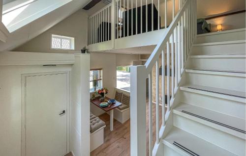 Krakeel House | Cozy Home In Noordscheschut With Wifi