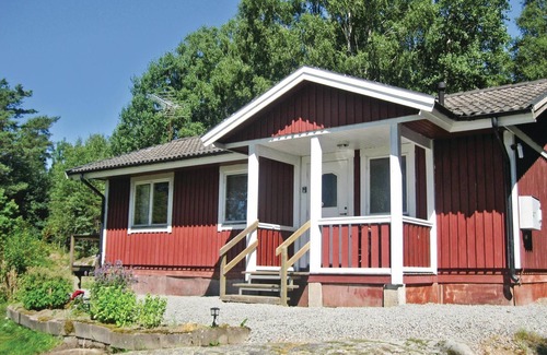 Nossebro House | Cozy home in Nossebro with kitchen