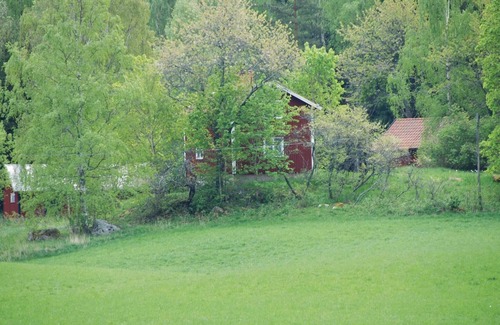 Gamleby House | Cozy home in Odensvi with kitchen